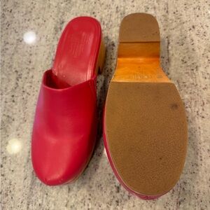 Charlotte stone pink martino clogs